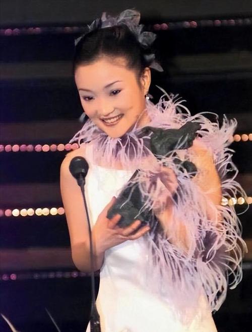 被出轨_出轨老婆要离婚我该说什么_出轨了怎么才能让老公原谅