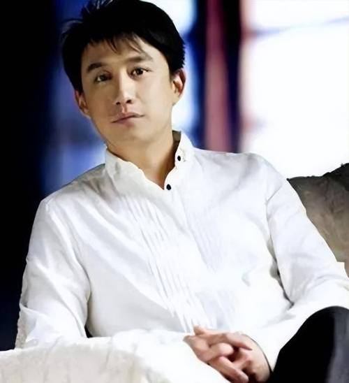情感故事文案素材库_感情故事文案_感情故事
