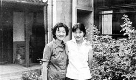 出轨前夫求复婚该不该答应_出轨前夫想复婚怎么办_出轨的前夫